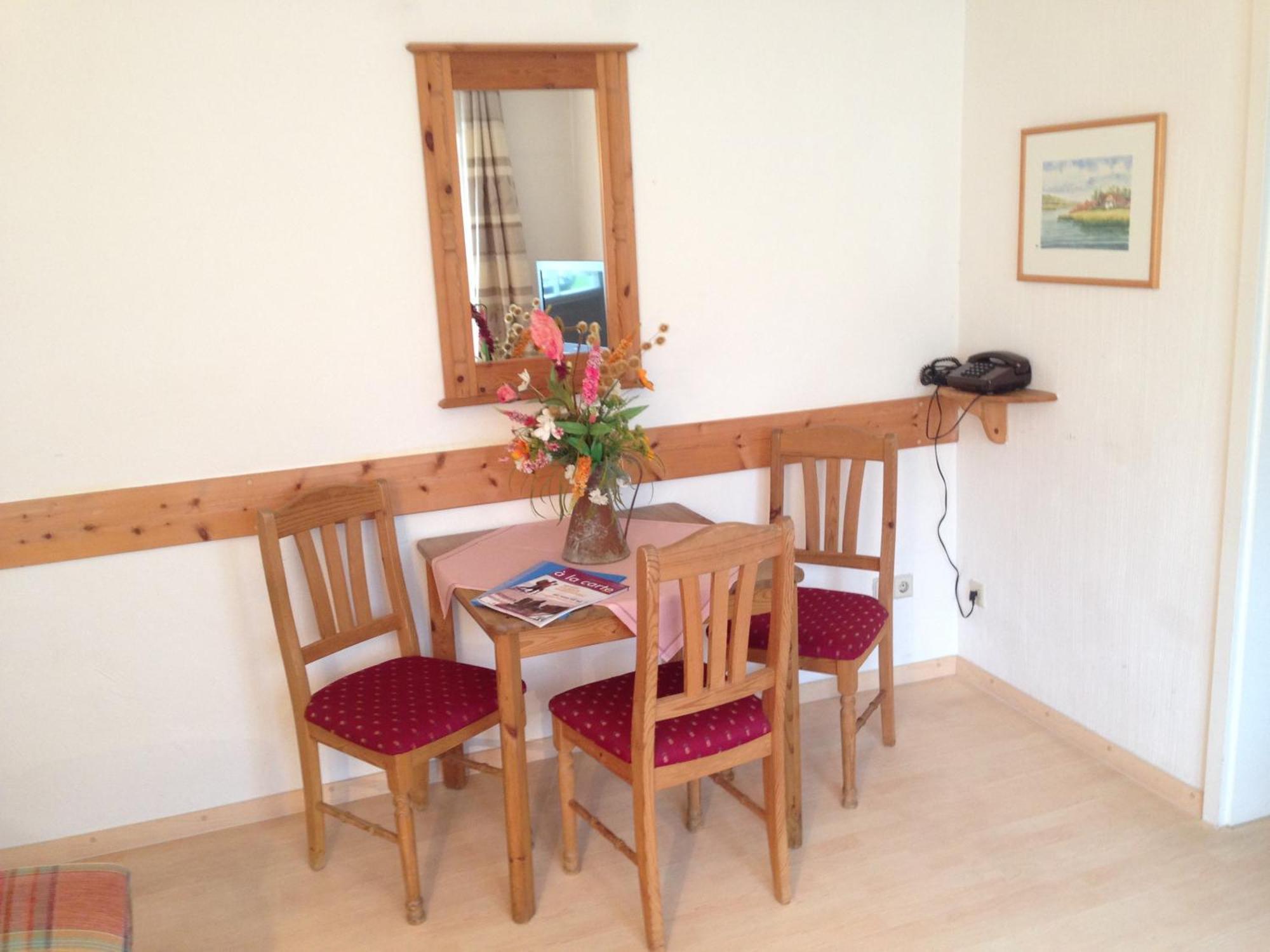 Reethäuser auf Rügen Middelhagen Habitación foto
