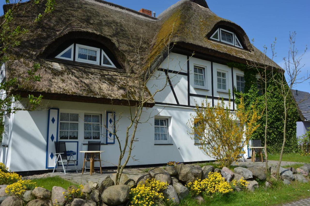 Reethäuser auf Rügen Middelhagen Exterior foto